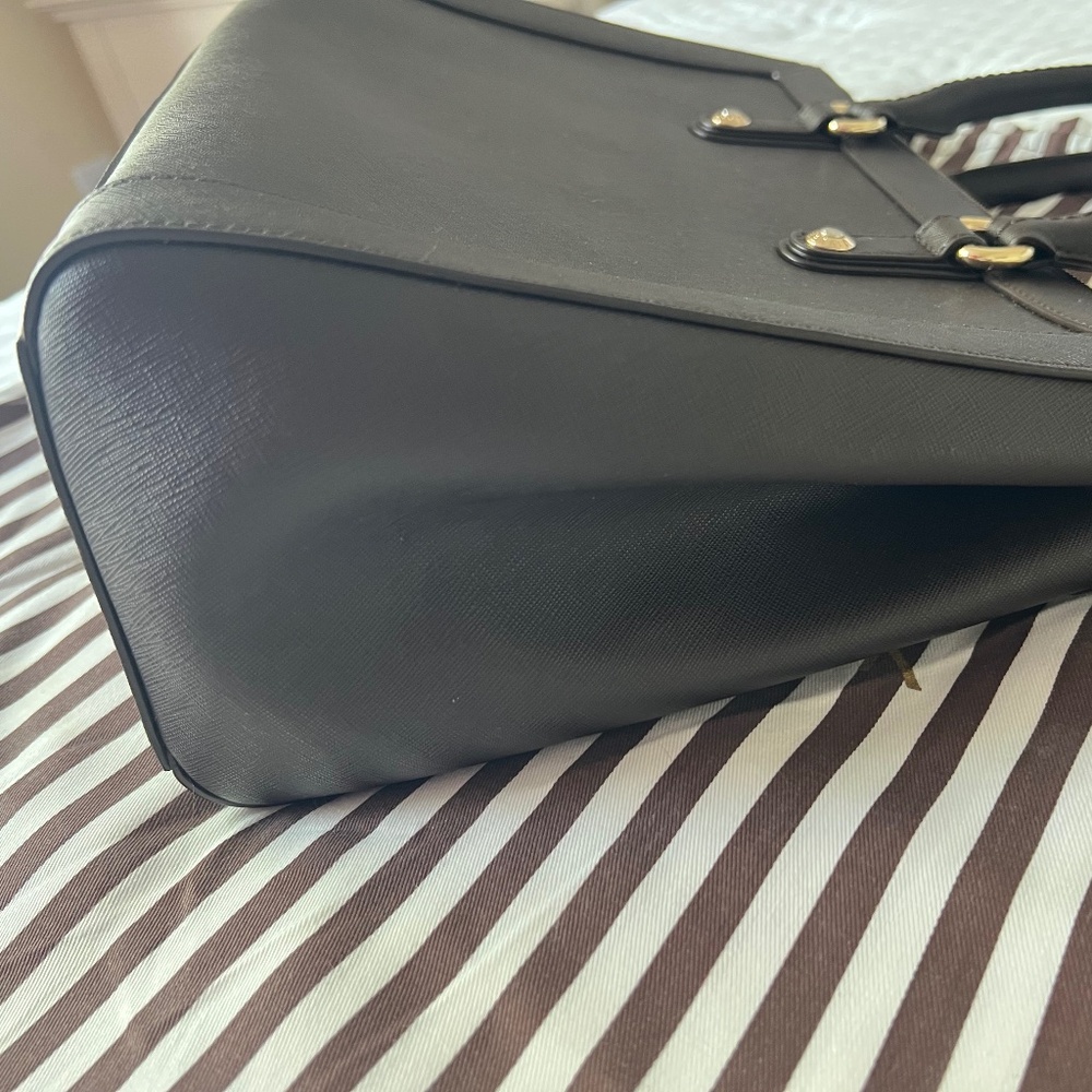 HENRI BENDEL BROWN SAFFIANO LEATHER TOTE SHOULDER BAG NWOT - Picture 11 of 13